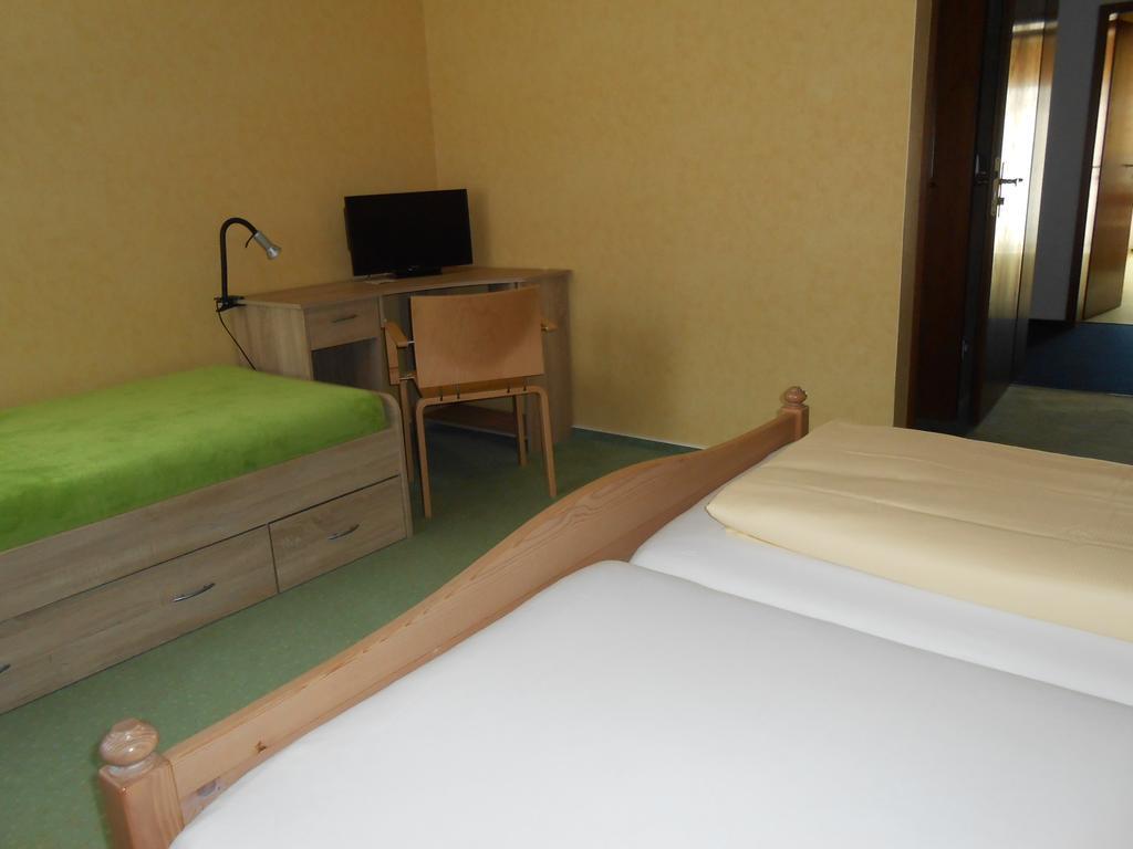 Hotel Landgasthof Schützen Tengen Zimmer foto