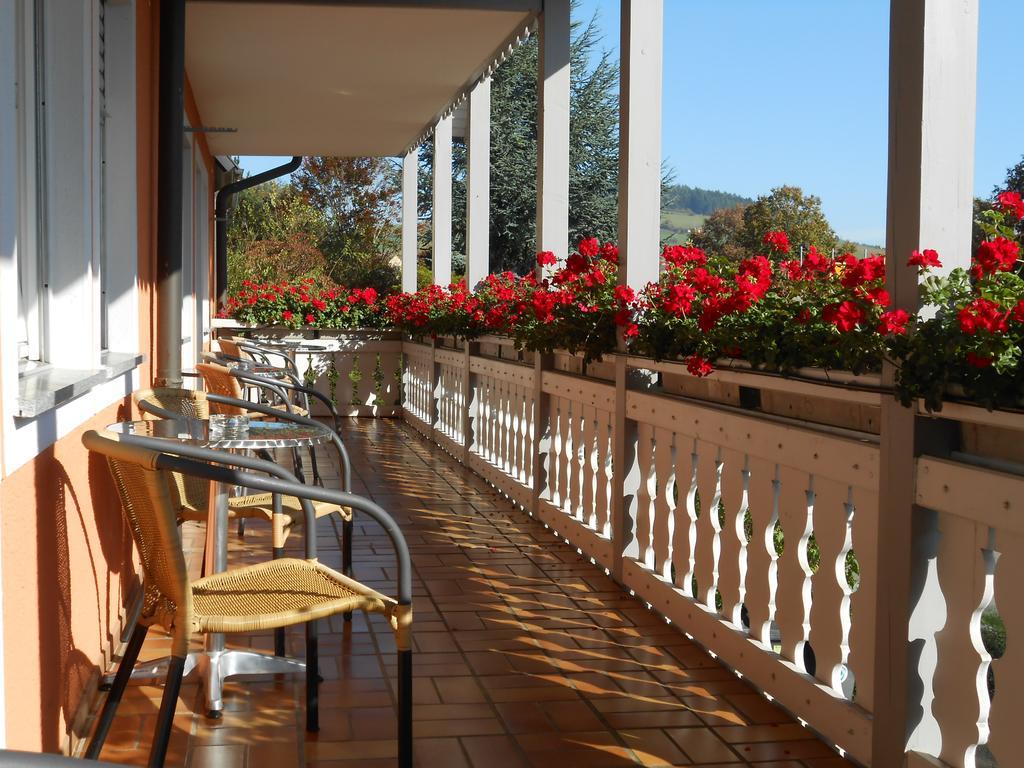 Hotel Landgasthof Schützen Tengen Exterior foto